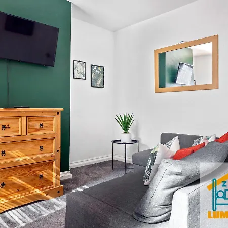 2br In Sleeps 8 Close To Bae Systems, Hospital, Lakes