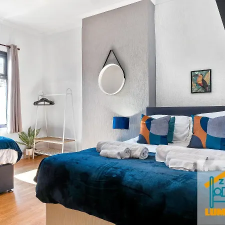 2br In Sleeps 8 Close To Bae Systems, Hospital, Lakes 別荘