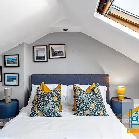 2br In Sleeps 8 Close To Bae Systems, Hospital, Lakes *