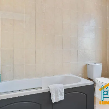 2br In Sleeps 8 Close To Bae Systems, Hospital, Lakes * Barrow-in-Furness