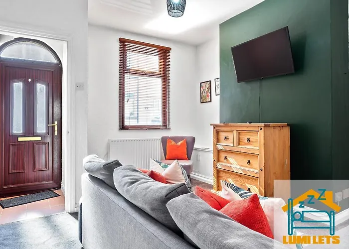 בית נופש 2br In Sleeps 8 Close To Bae Systems, Hospital, Lakes *