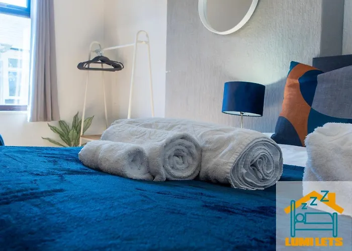 2br In Sleeps 8 Close To Bae Systems, Hospital, Lakes *