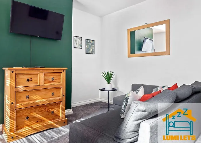 2br In Sleeps 8 Close To Bae Systems, Hospital, Lakes