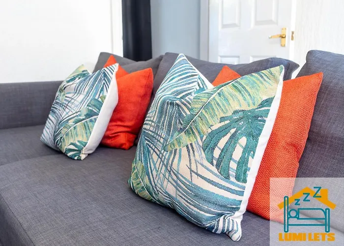 בית נופש 2br In Sleeps 8 Close To Bae Systems, Hospital, Lakes